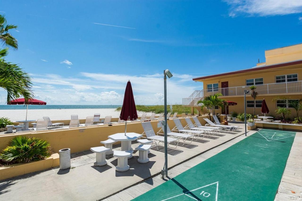 #212 Surf Song Resort St. Pete Beach Exterior photo